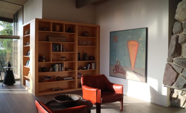 fireplace seating area 