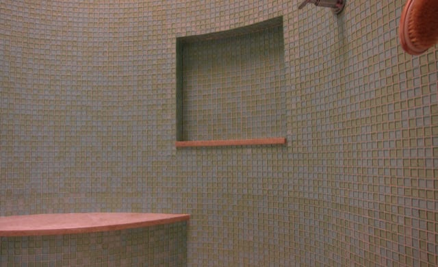 nautilus shaped shower means no door required